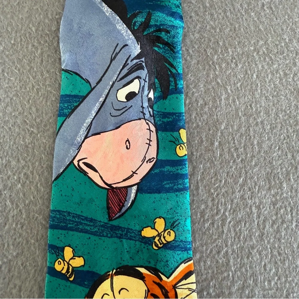 Disney Winnie‎ the Pooh Tigger Eeyore Men’s Silk Tie - Teal and Red